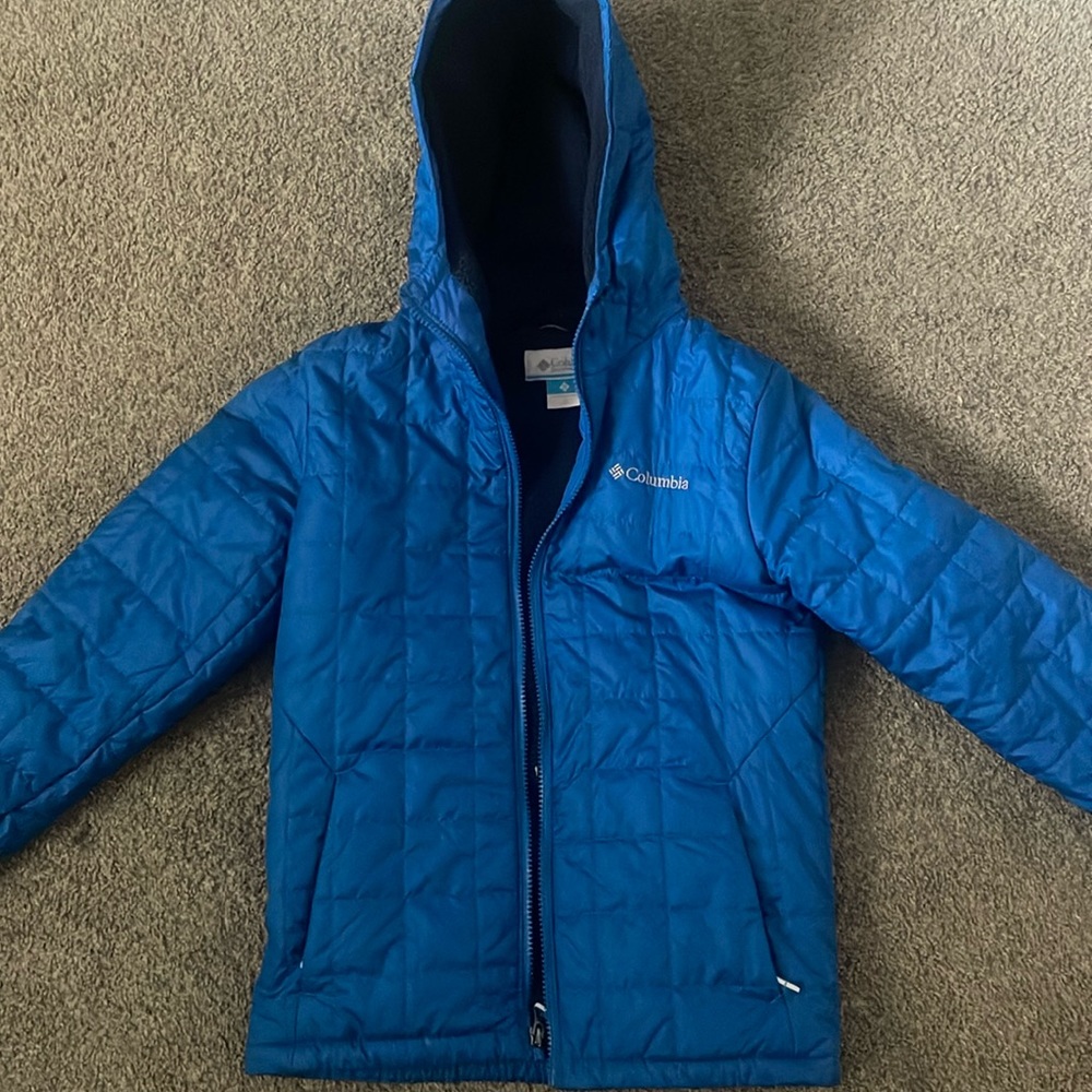 Columbia Jacket used once Boys size M